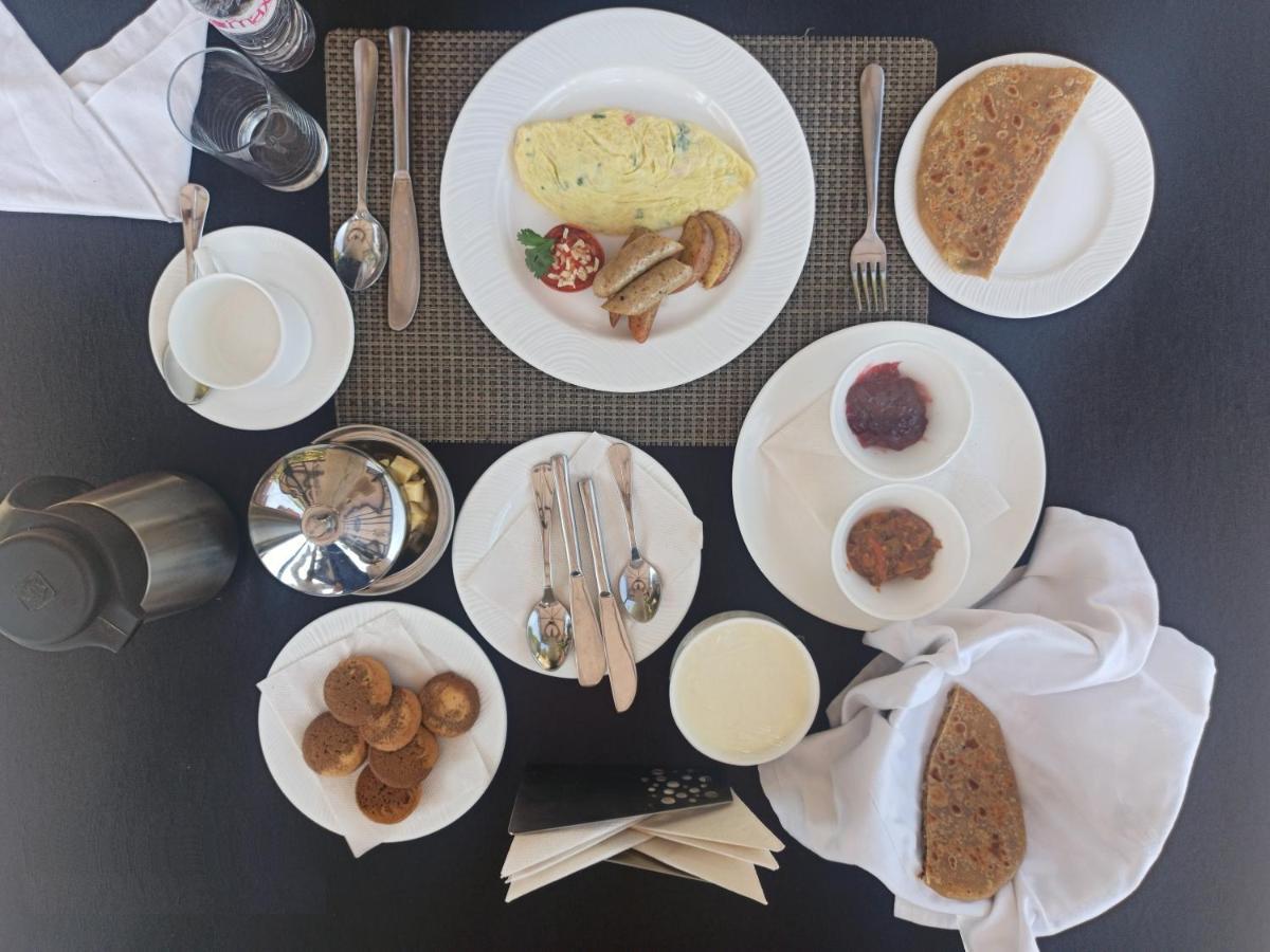 Golden Tulip Srinagar 호텔 외부 사진