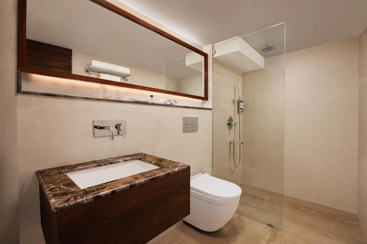 Golden Tulip Srinagar 호텔 외부 사진