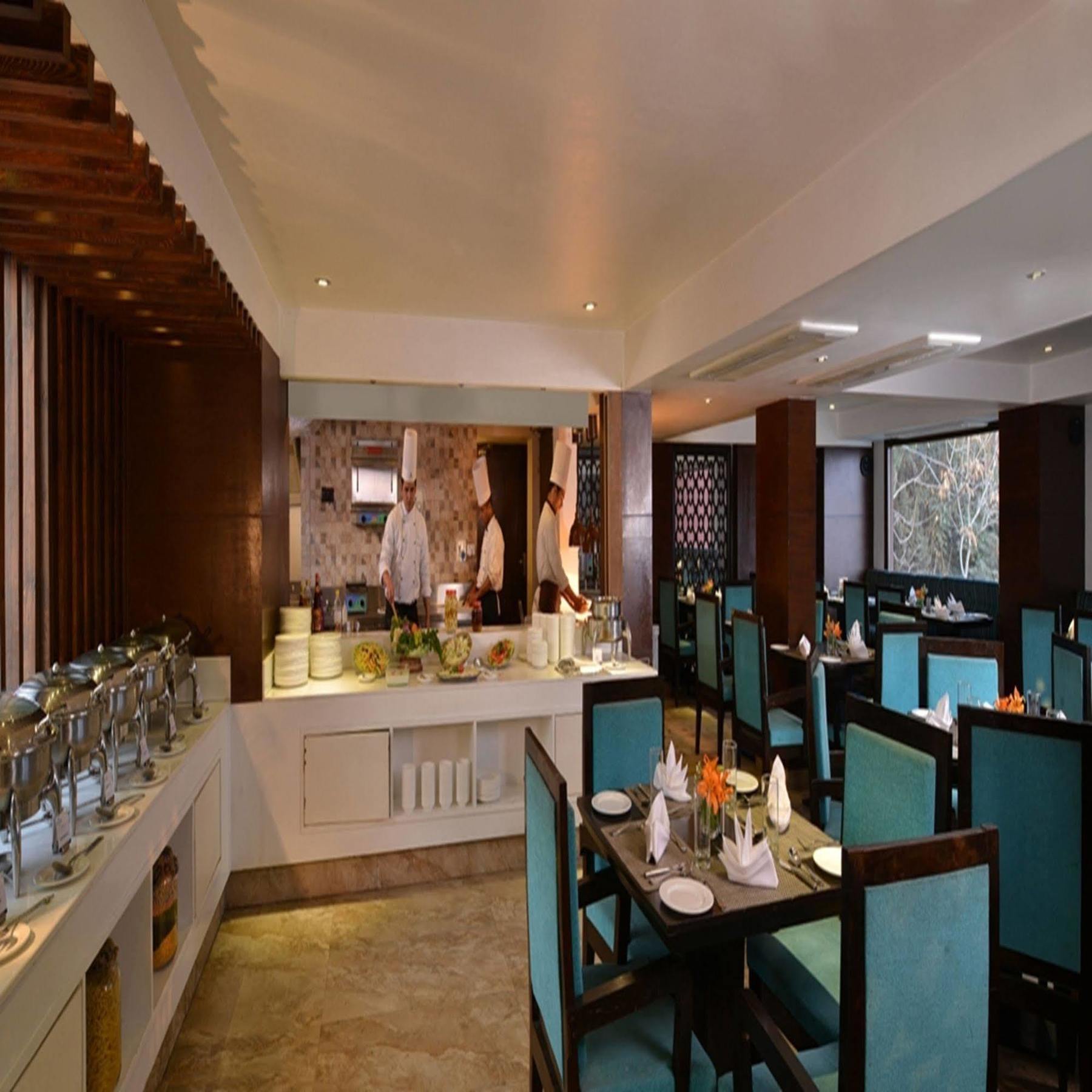Golden Tulip Srinagar 호텔 외부 사진